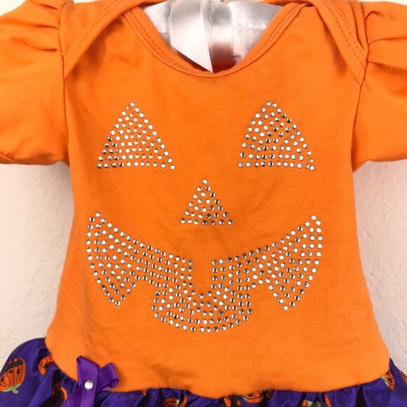 Baby Halloween Pumpkin One-Piece Costume Size Small 0-3 Months - Picture 3 of 7